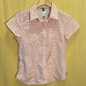 Cute TNF blouse size M, hidden pocket, great for travel